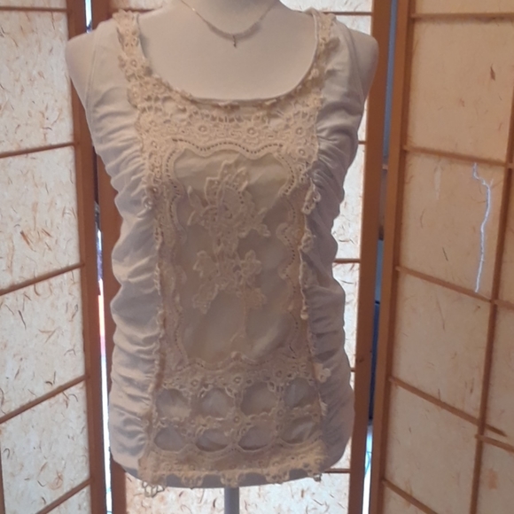 aviva Tops - Aviva white/cream lace tank top size L